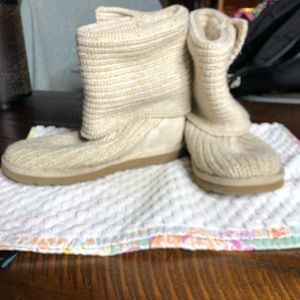 Authentic Knitted Uggs
